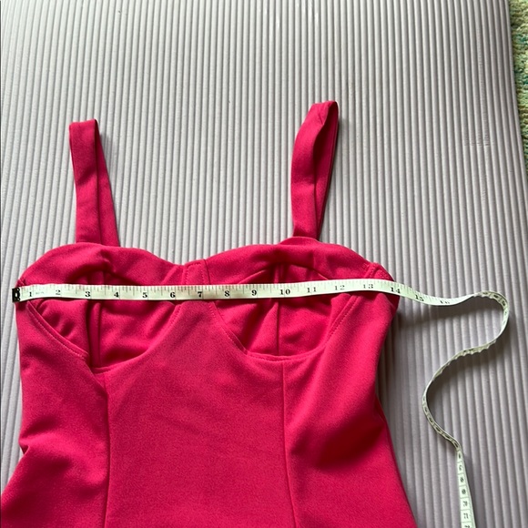 SHEIN bright pink dress - Picture 4 of 11